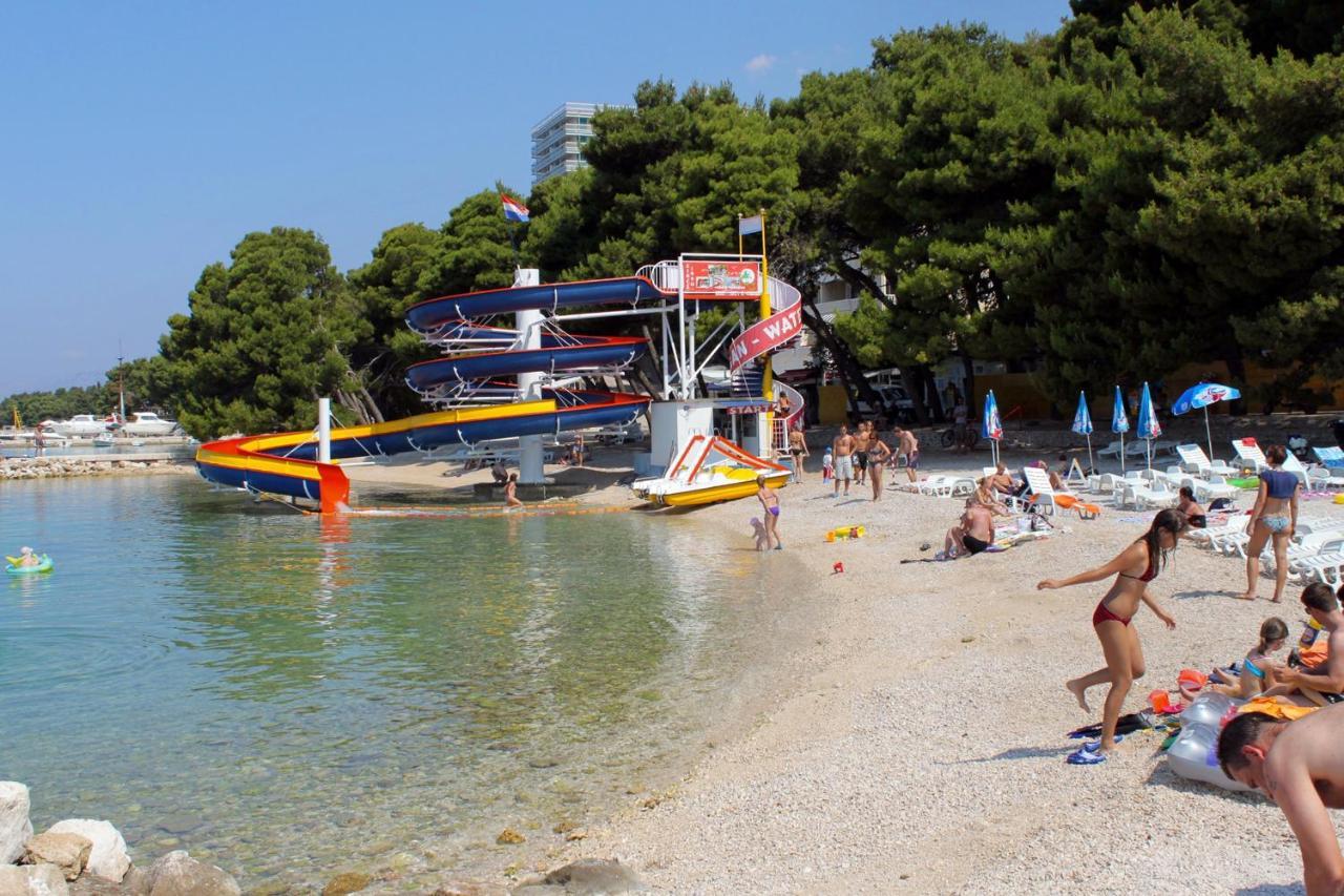 Apartments By The Sea Makarska - 19134 Екстериор снимка