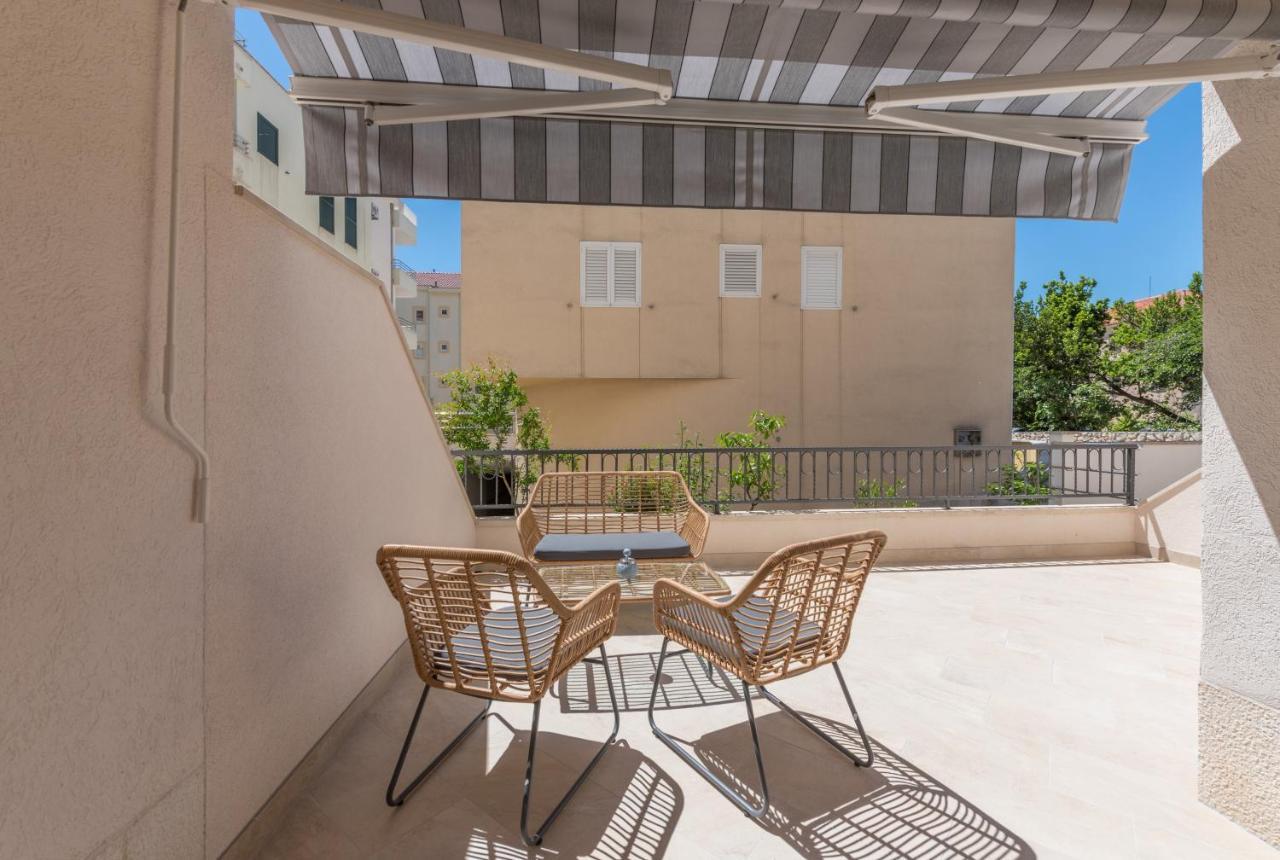 Apartments By The Sea Makarska - 19134 Екстериор снимка