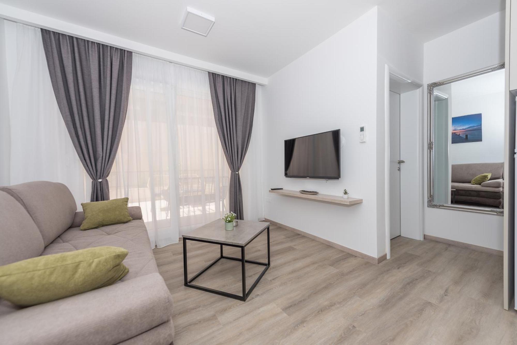 Apartments By The Sea Makarska - 19134 Стая снимка